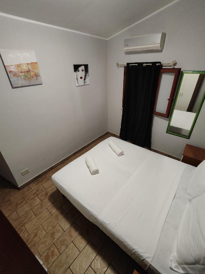 Sicily Travel Apartment'S 4 Giardini Naxos Eksteriør bilde