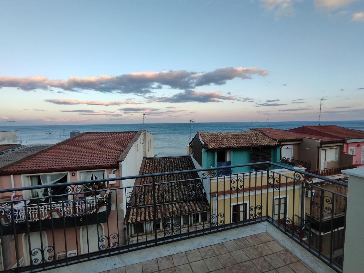 Sicily Travel Apartment'S 4 Giardini Naxos Eksteriør bilde